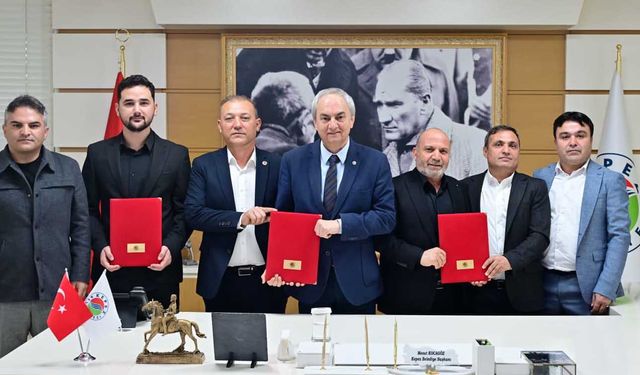 Kepez’de iki mahalleye semt evi ve taziye evi protokolü