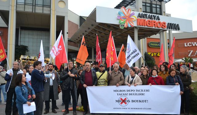 Migros işçilerinin 14 günlük direnişine Antalya’dan destek