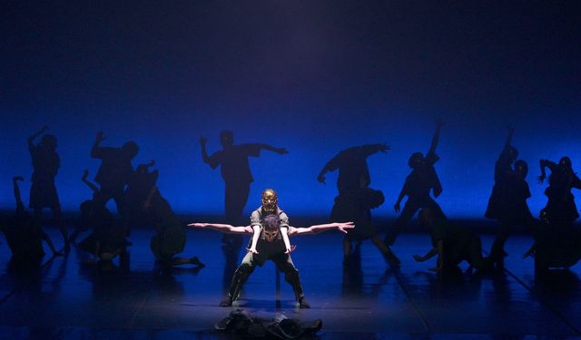 ‘Tria’ son kez sahneye çıkıyor