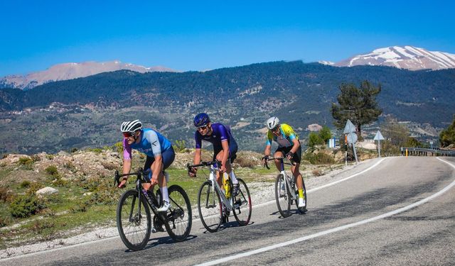 Pedallar bu kez ‘Yeşil Gelecek’ için dönecek
