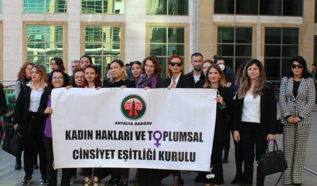 "En çok kendi evlerinde öldürülüyorlar"