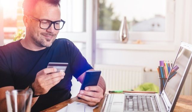 Anonimlik tarihe karışıyor: Sosyal meydaya TC kimliğiyle girilecek