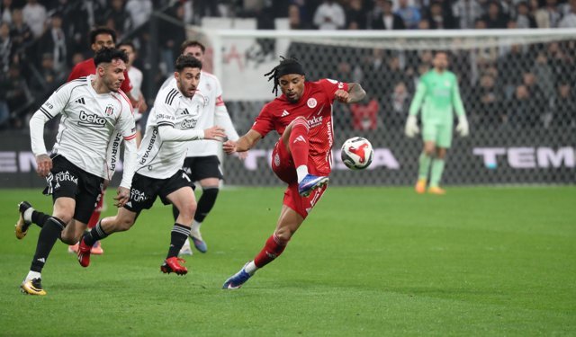 Beşiktaş’tan gollü galibiyet: Antalyaspor’u 4-2 mağlup etti