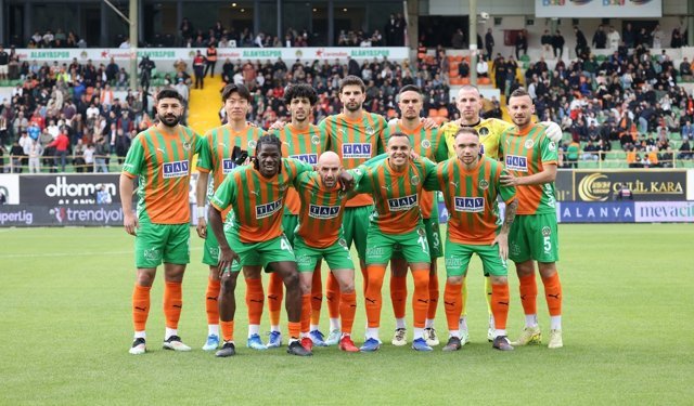 Alanyaspor ile Trabzonspor yenişemedi