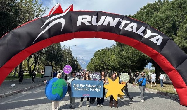 Gençler Runtalya’da “Kömürden Adil Çıkış” için koştu