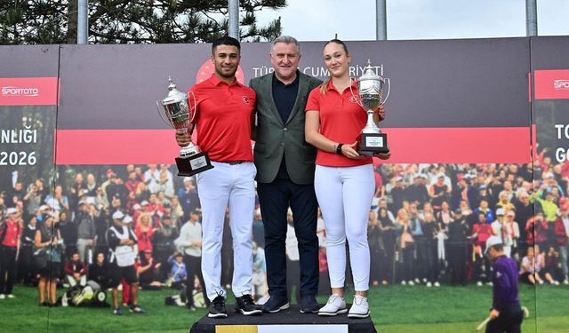 Akdenizli golfçüler İstanbul’dan kupalarla döndü