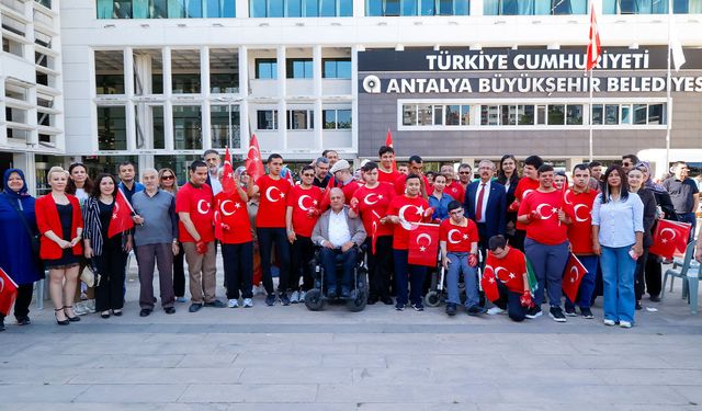Askerlik heyecanı engel tanımadı