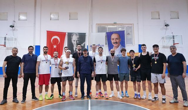 Konyaaltı’nda 19 Mayıs coşkusu potada yaşandı