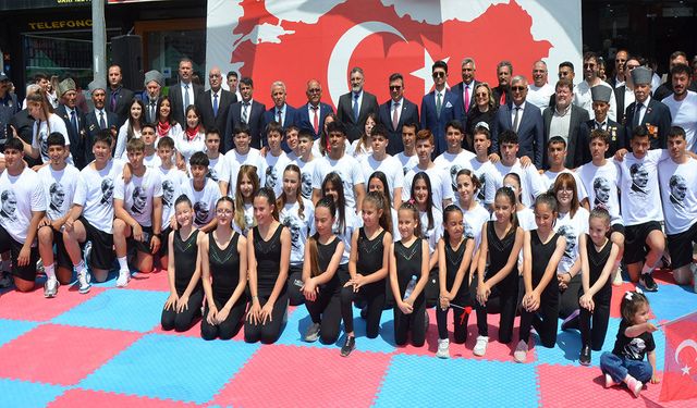 Serik'te 19 Mayıs coşkusu