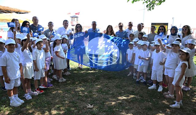 Kemer’in mavi bayraklı plajlarına bir yenisi daha eklendi