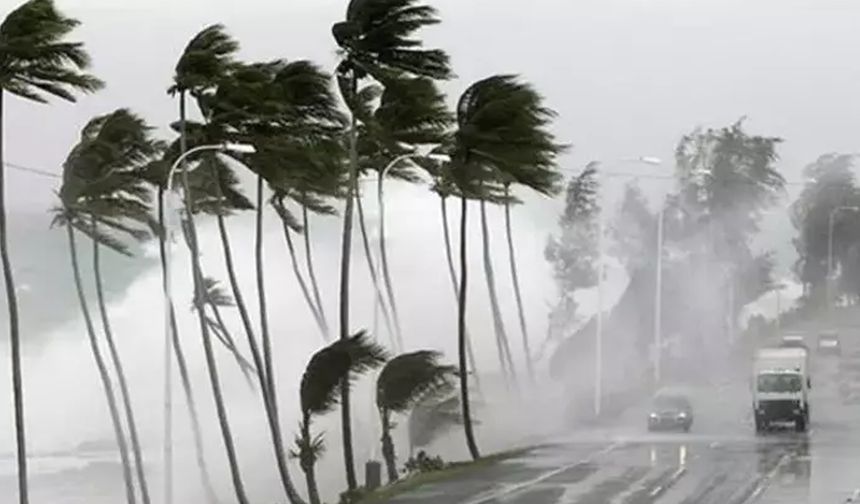 Meteoroloji'den Antalya'ya yeni fırtına uyarısı