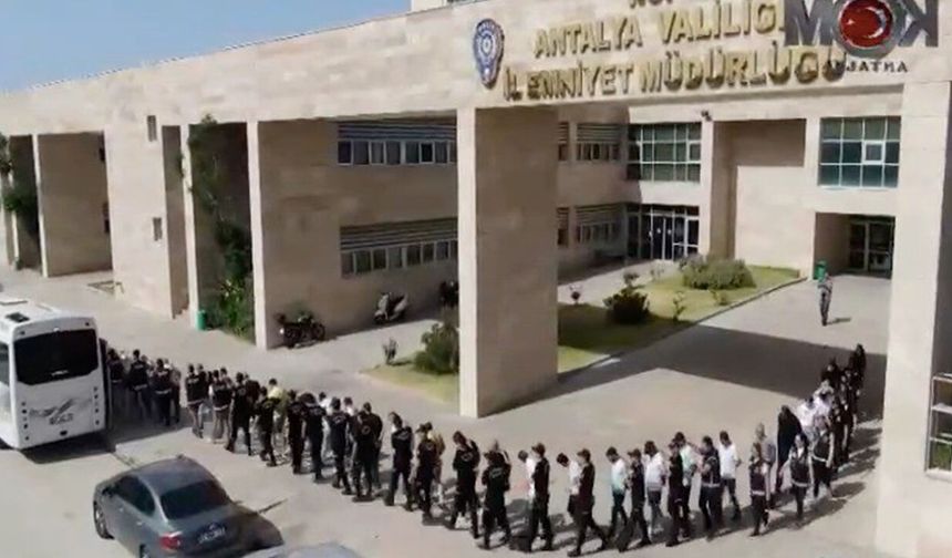 Antalya’daki Esnaf Operasyonunda İsimler Netleşti: 50 Gözaltı