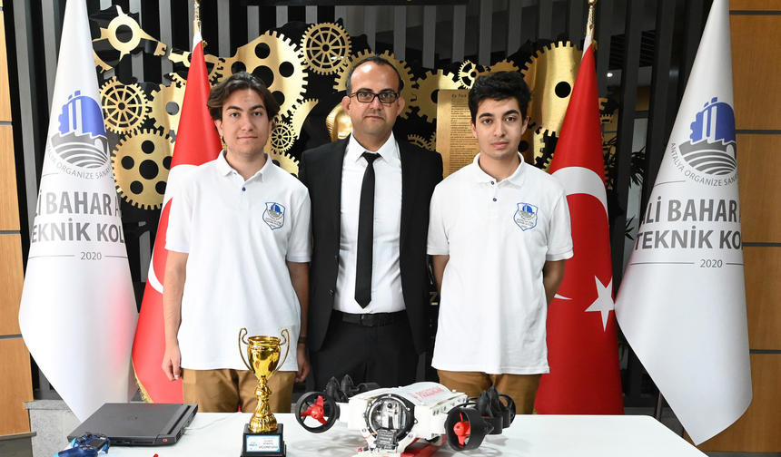 Antalya OSB'li öğrencilerden uluslararası başarı