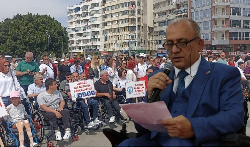 “Siyaset Engelliyi Gözden Çıkardı”