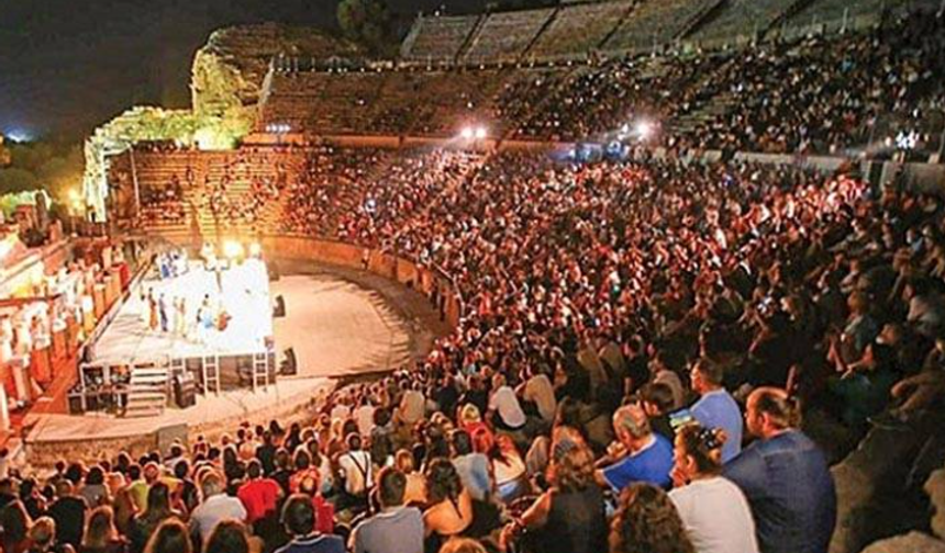 Aspendos’ta sahneye çıkmak için diplomaya sessizlik şartı mı?