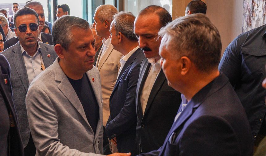 CHP Genel Başkanı Özgür Özel Antalya'da