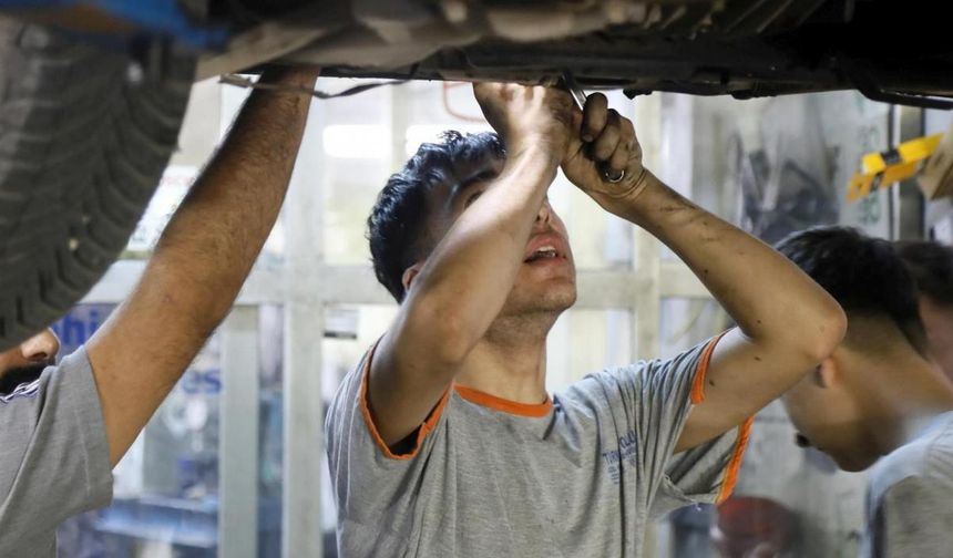 Veli-Der: “MESEM’ler kapatılmalı, gençler serbest bırakılmalı!”