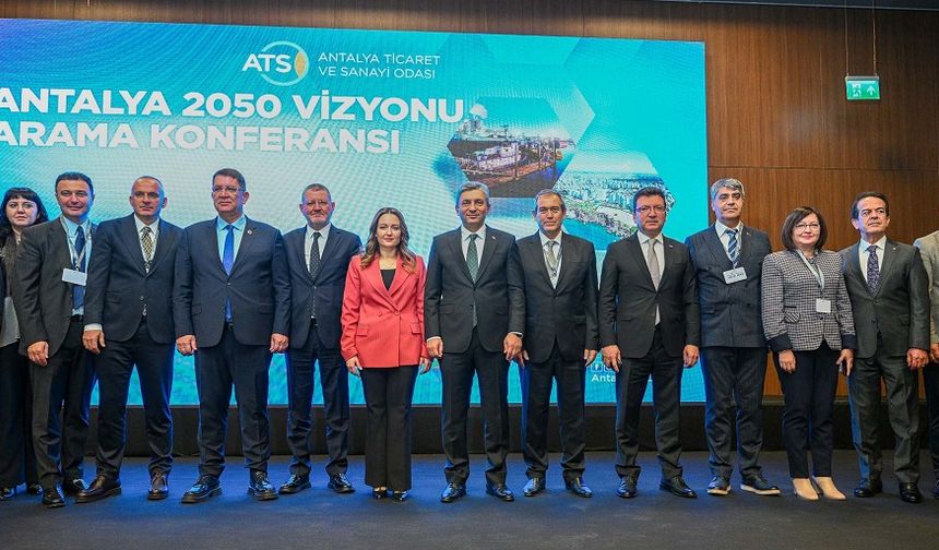 Antalya 2050 vizyonu için ortak akıl masası kuruldu