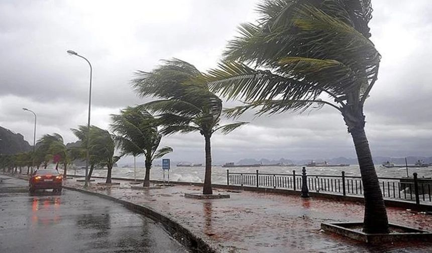 Şiddetli yağış uyarısı: 2 ilçede okullar tatil