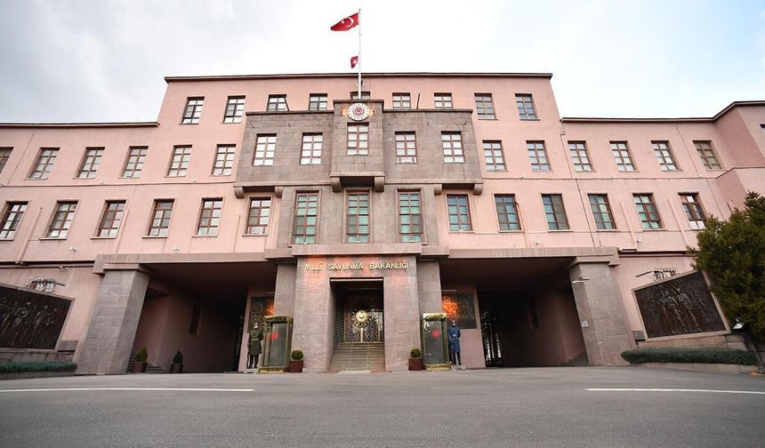 İran’dan ateşlenen füze  Hatay’da imha edildi