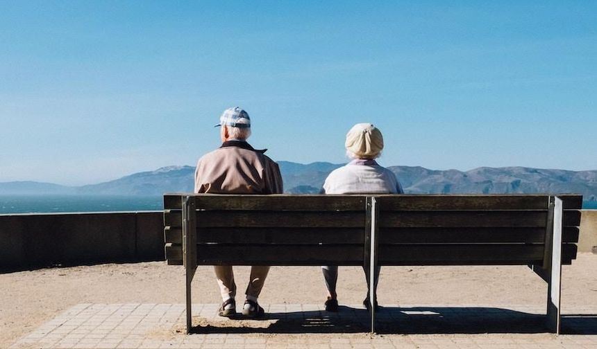 Türkiye yaşlanıyor: 65 yaş üstü nüfus 9,6 milyona çıktı