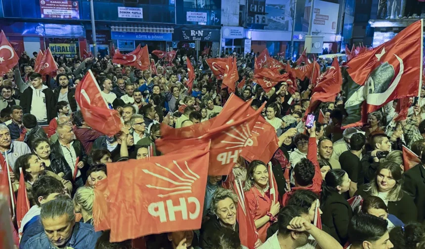 31 Mart Bilançosu: 70 belediye başkanı AKP'ye transfer, 18 CHP'li başkan tutuklu