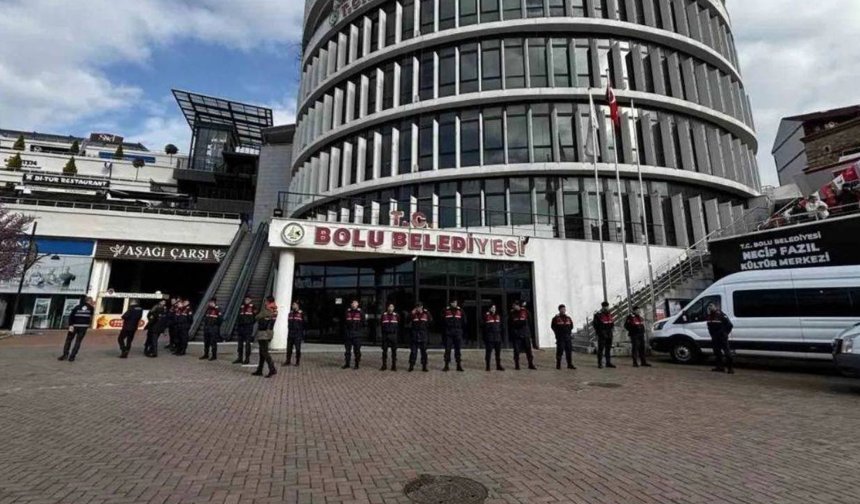 Bolu Belediyesi’ne operasyon: iki isim tutuklandı
