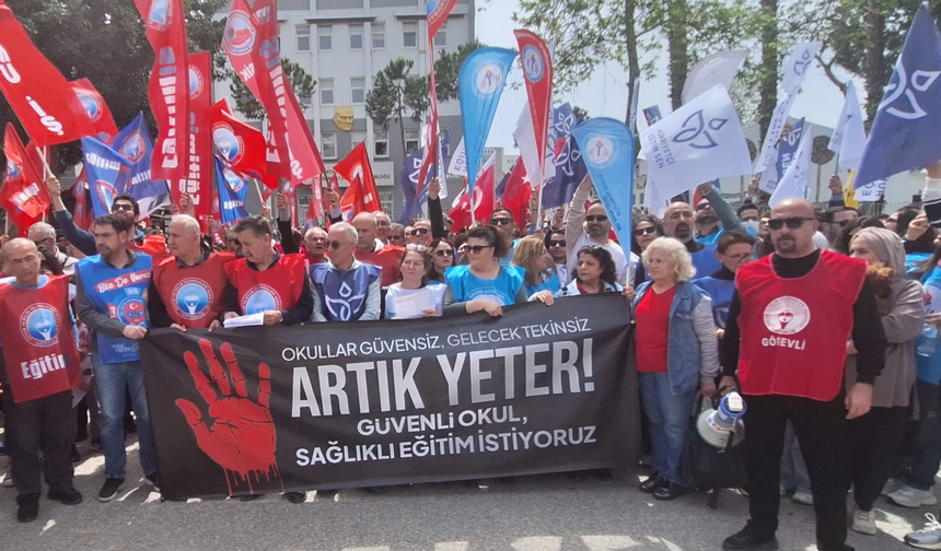 Şiddet nedeniyle iş bırakan eğitimciler 'Artık yeter' dedi