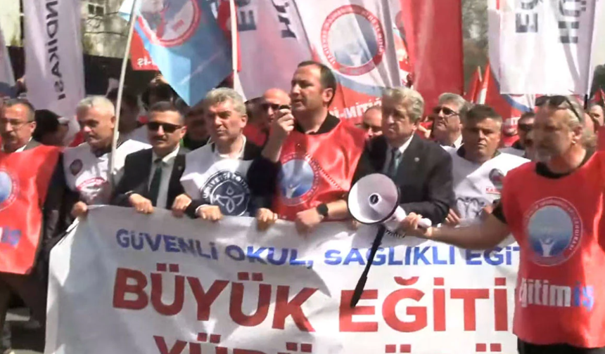 Okullardaki saldırılara tepki : Eğitim sendikaları Milli Eğitim Bakanlığı'na yürüyor