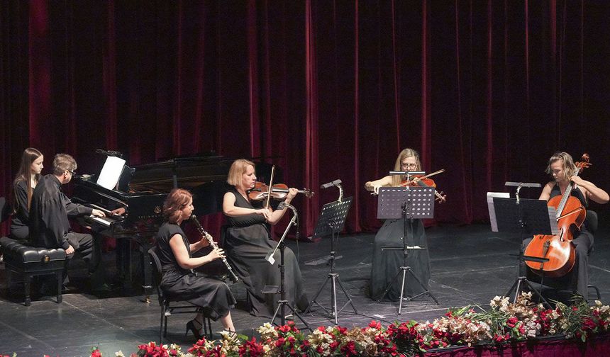Antalya'da 'Geç Romantizm Akşamı'
