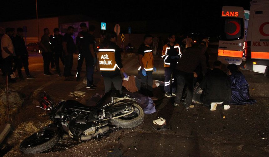 Kumluca'da feci kaza