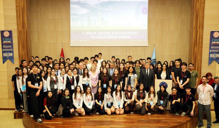 Akdeniz Üniversitesi’nde 'Öğrenci Kongresi'