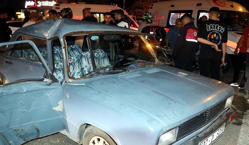 Yasak dönüş kazayla bitti: 3 yaralı