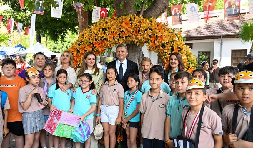 Antalya’da Kübik Oda açıldı, çevre projeleri ödüllendirildi