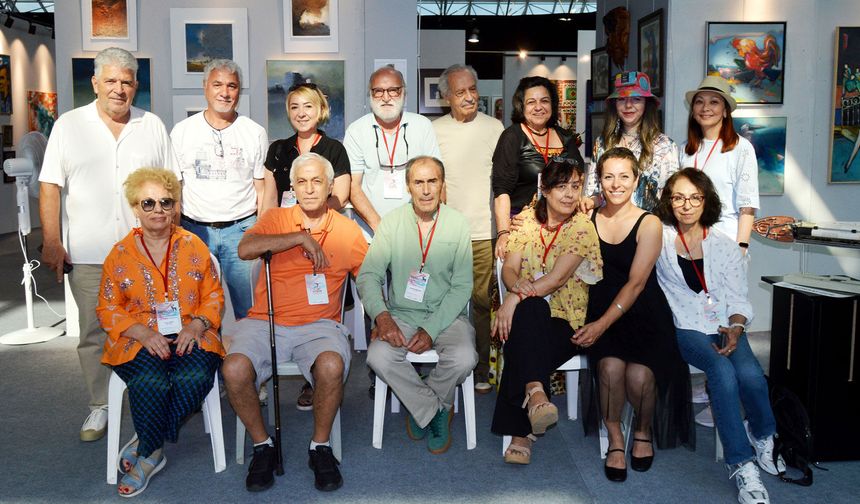 Antalya'da sanat fuarı sona erdi